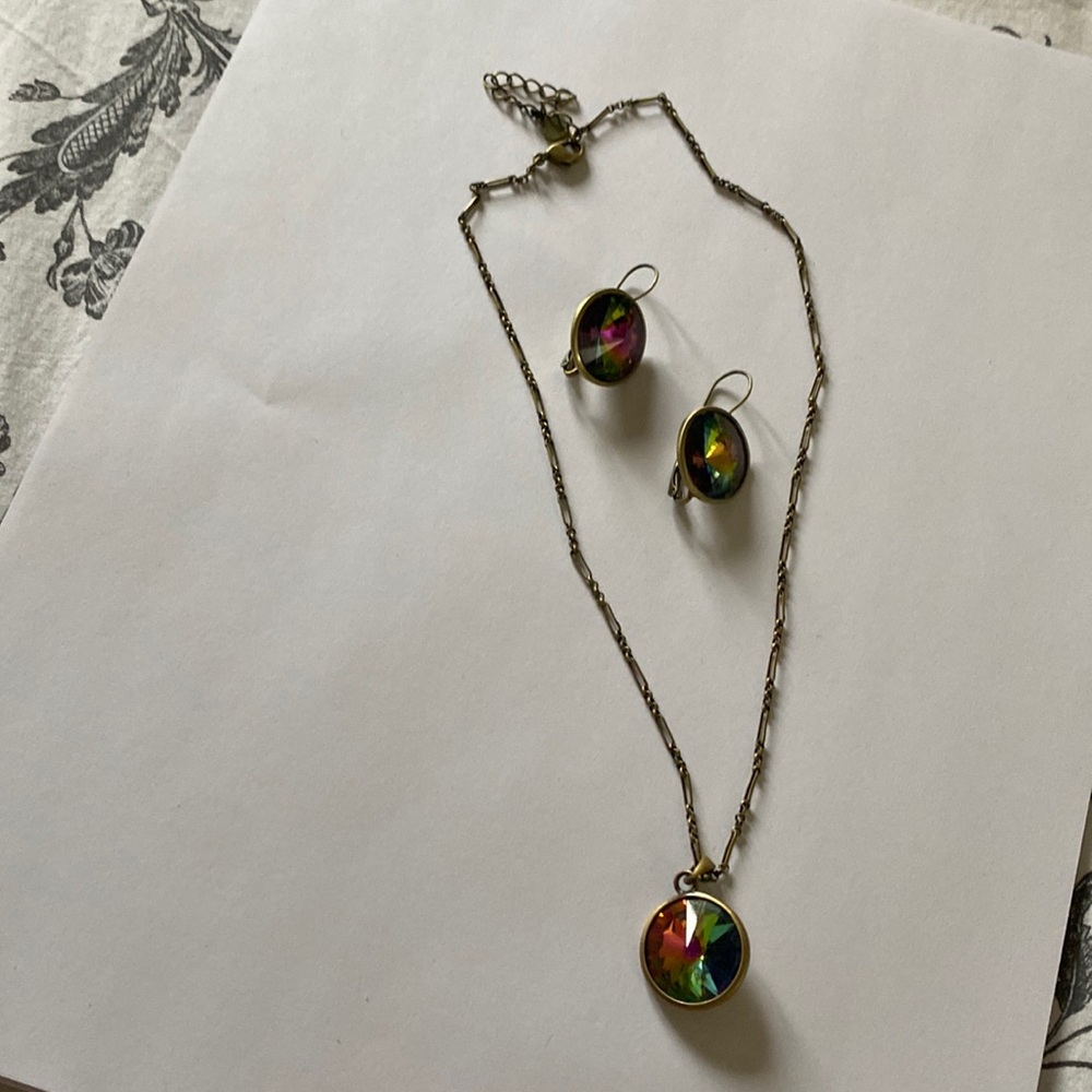 bronze color necklace and earring set